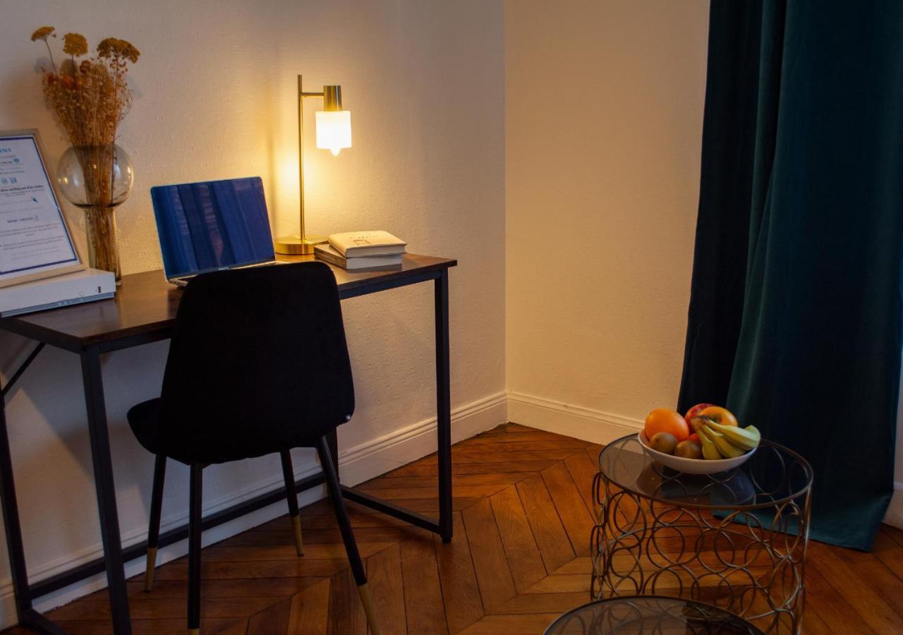 Апартаменты Le Charme D'Antan - Terrasse - Balcon - Hypercentre Эврё Экстерьер фото